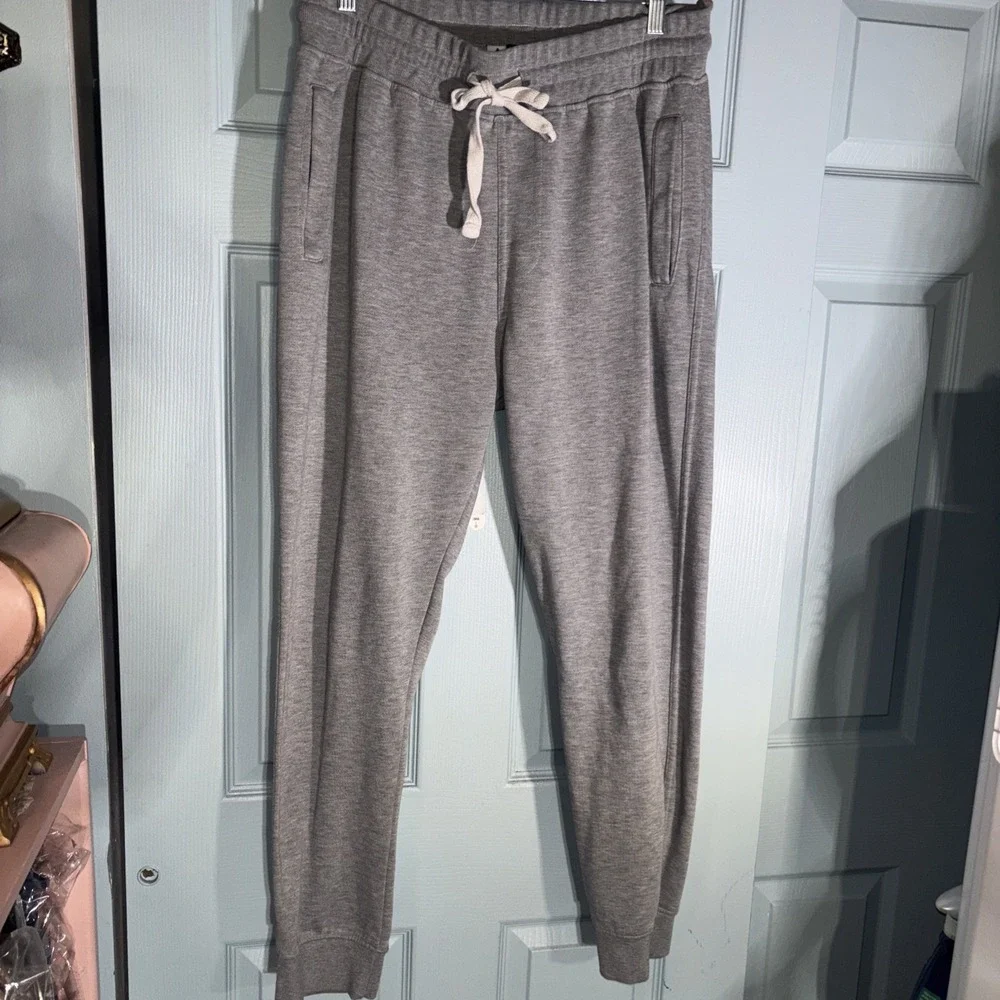 Essentials Gray‎ Men's Sweat Pants Sz XL. Pockets.
